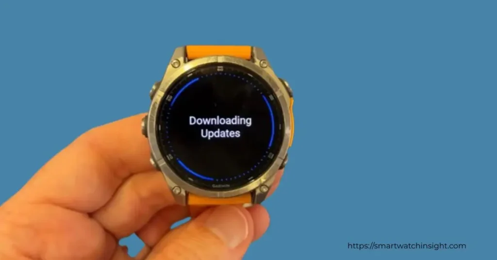 Displaying Garmin Fenix 8 Beta 17.11 software update features, including smart wake alarm and new running metrics.