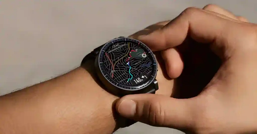 Amazfit Active Max screen displaying offline topographic navigation and GPS route tracking for hikers.