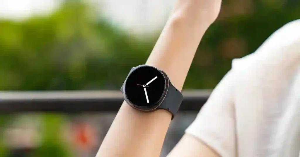 Top Android smartwatch for women showing health and fitness features
